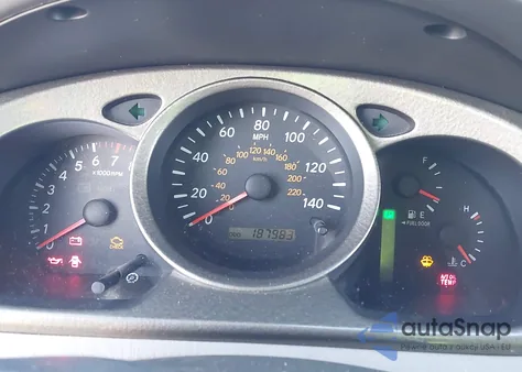 2003 Toyota Highlander V6 z USA, uszkodzony, nr VIN JTEGF21A030120395